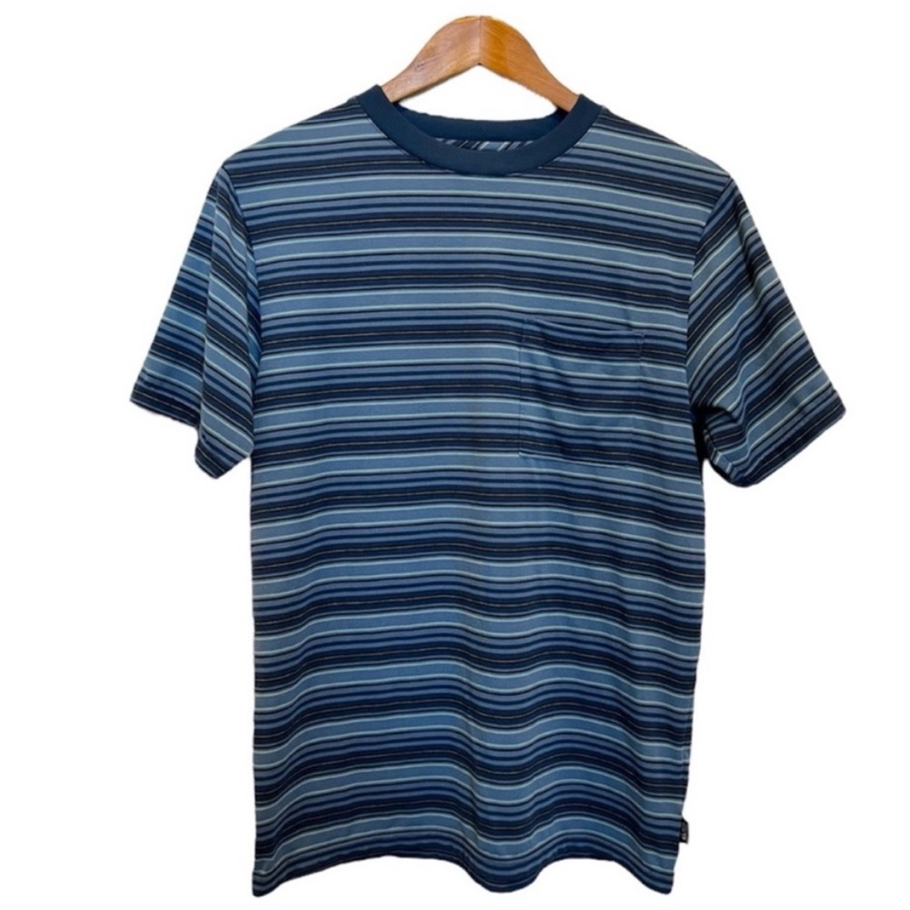 Mountain Hardwear Men's T-Shirt Blue Striped Size Small